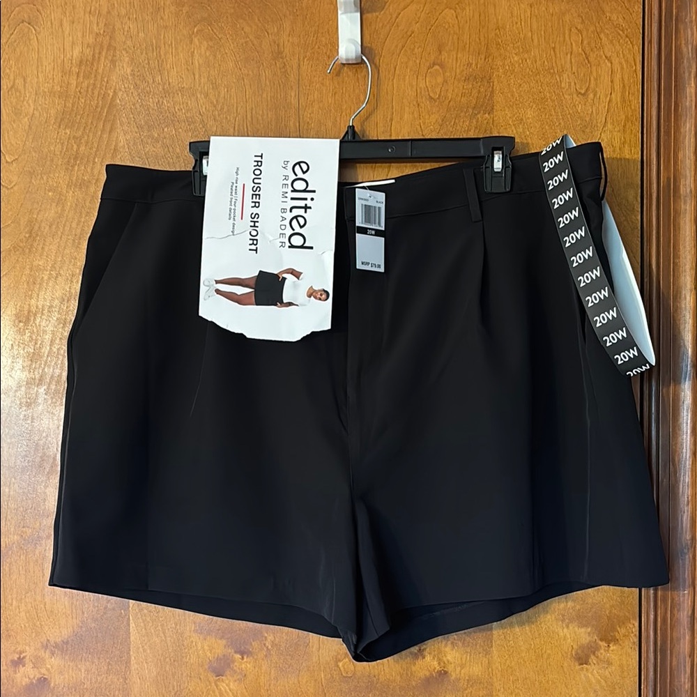 NWT Edited by Remi Bader Black Women's Trouser Short Size 20W High Rise Waist